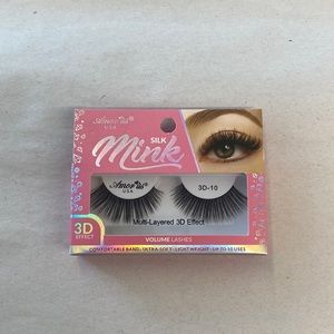 Multi-layered silk mink lashes 🌸